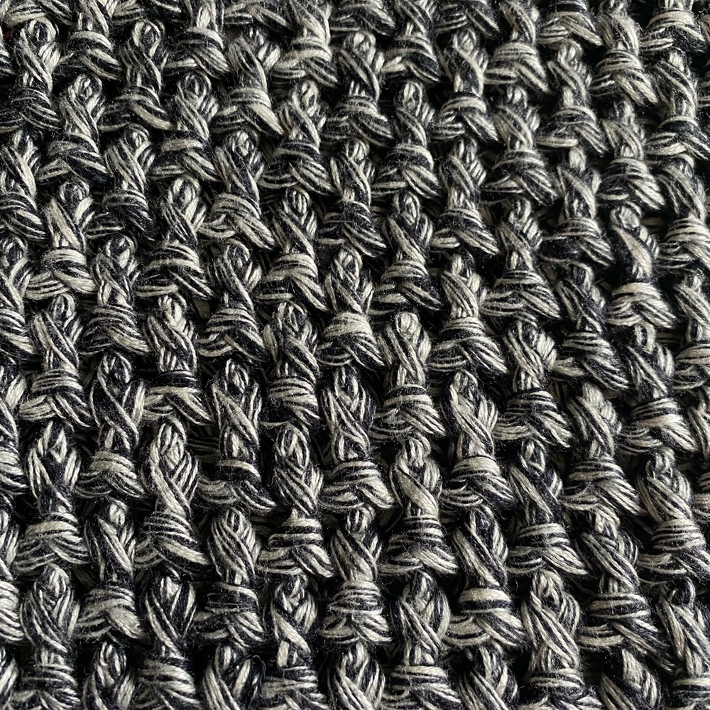 Indah Cowl neck - Picture 4 of 4